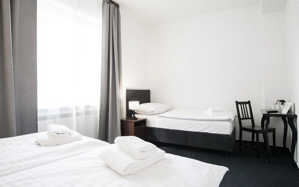 7Days B&B براتسيلافا المظهر الخارجي الصورة